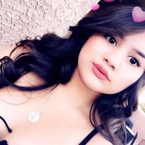 Meet your Posher, Ebony